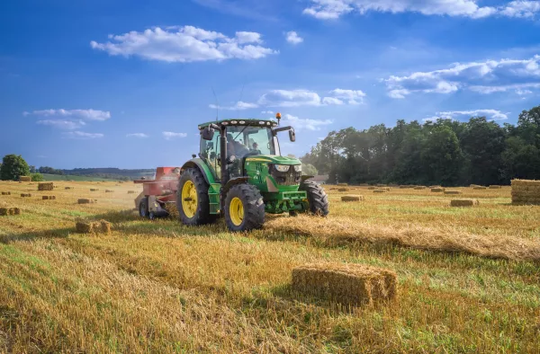 Липецкие фермеры и сельхозкооперативы получили рекордную господдержку в этом году по нацпроекту «Малое и среднее предпринимательство»